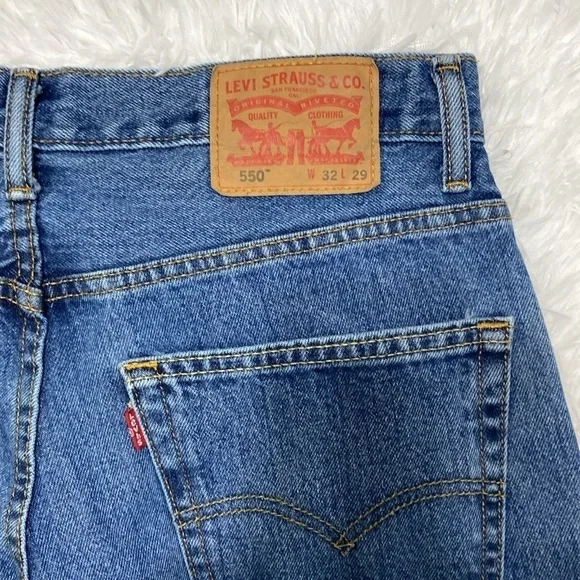 LEVI 550,VINTAGE,MEN BLUE JEANS, SIZE-32 29. - Picture 11 of 14